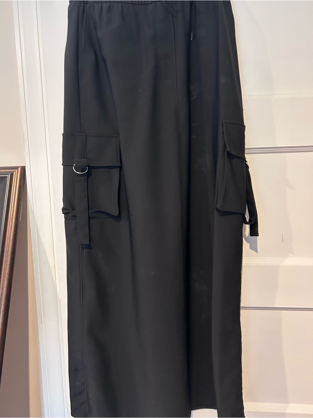 Zara Black Midi Skirt with Cargo Pockets